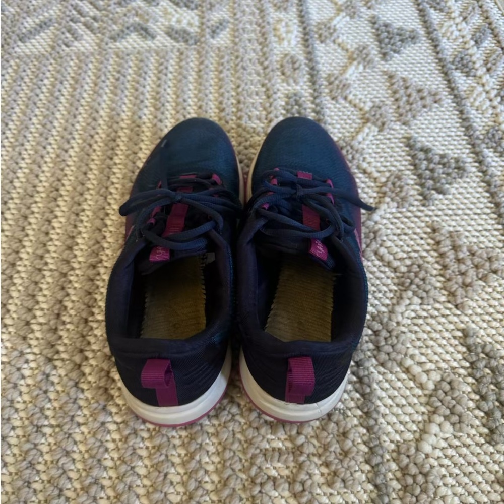 Very good condition women sneaker